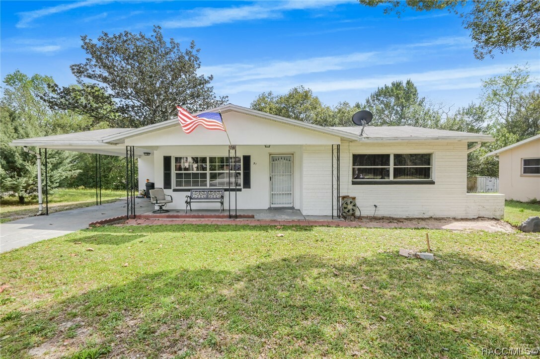 Property Photo:  51 S Osceola Street  FL 34465 