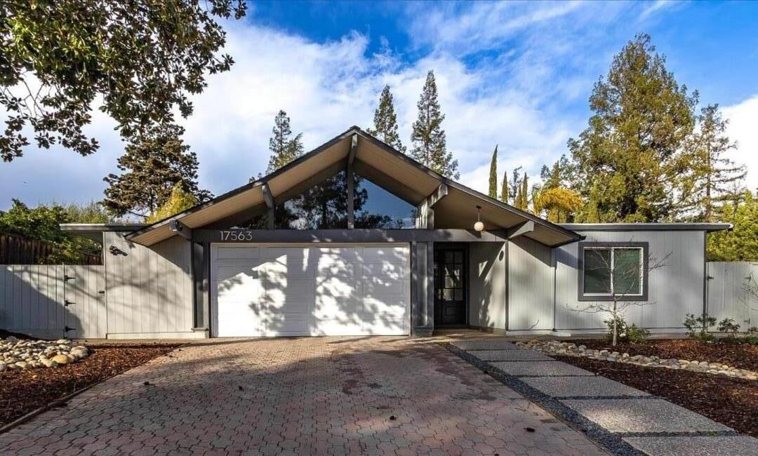 Property Photo: 17563 Via Sereno CA 95030