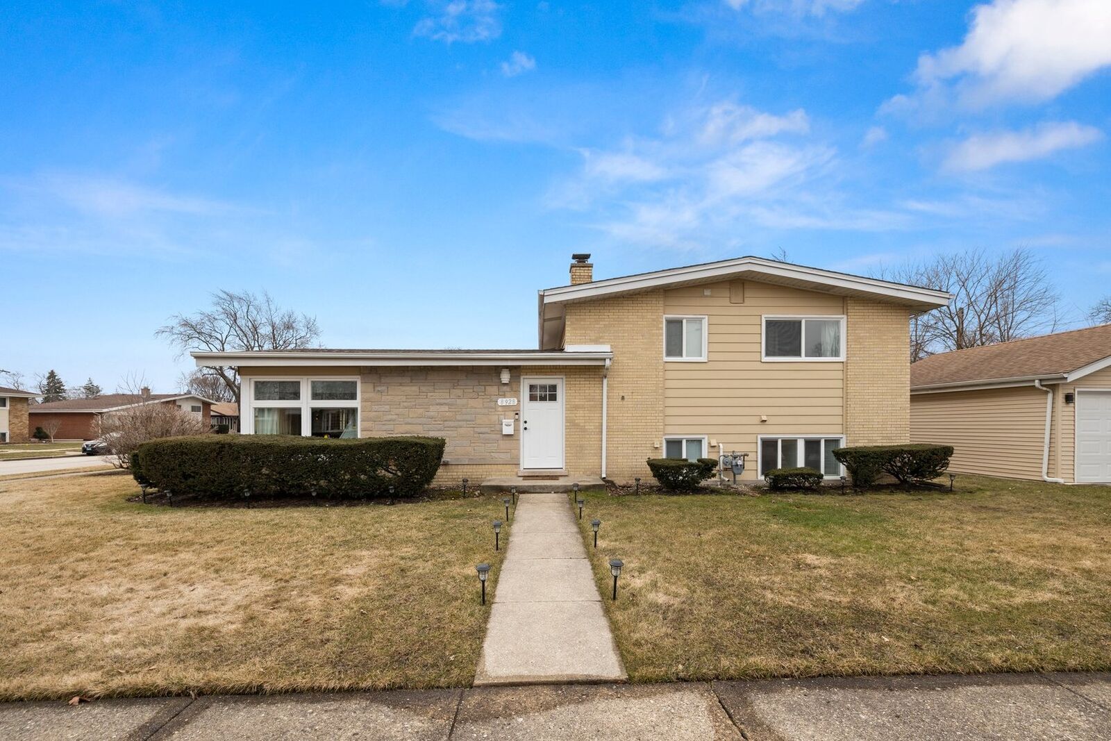 Property Photo:  8928 Oconto Avenue  IL 60053 