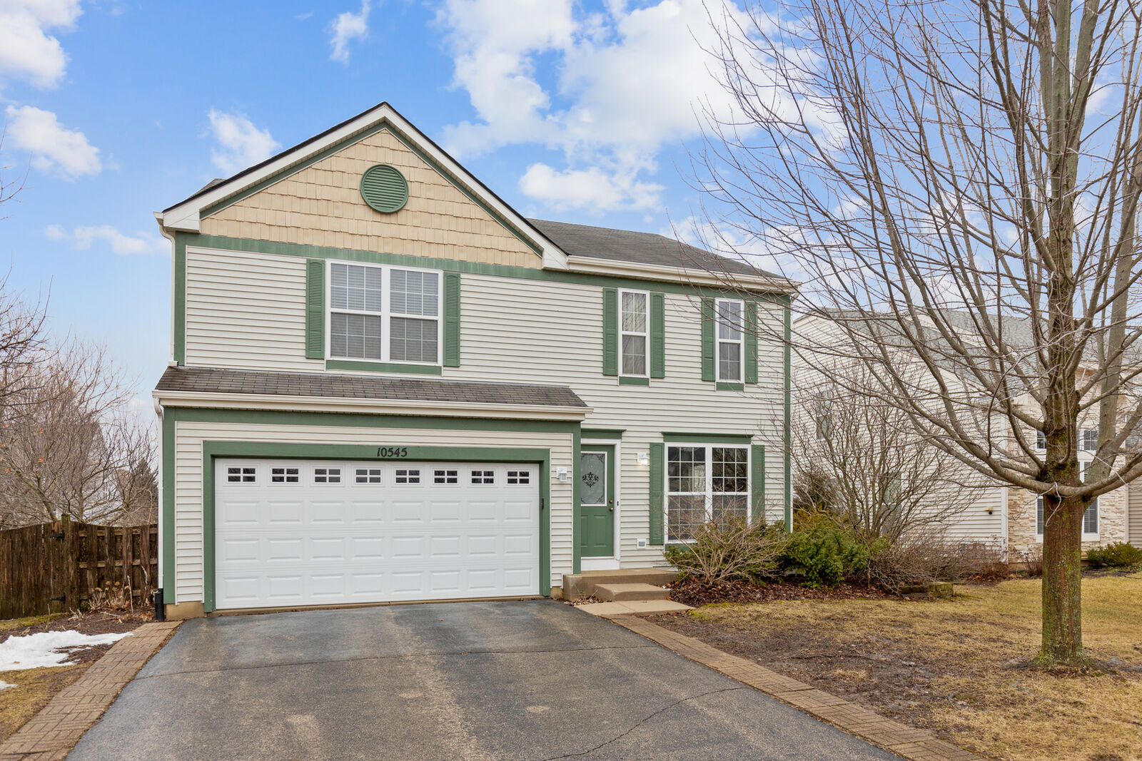 Property Photo:  10545 Wing Pointe Drive  IL 60142 