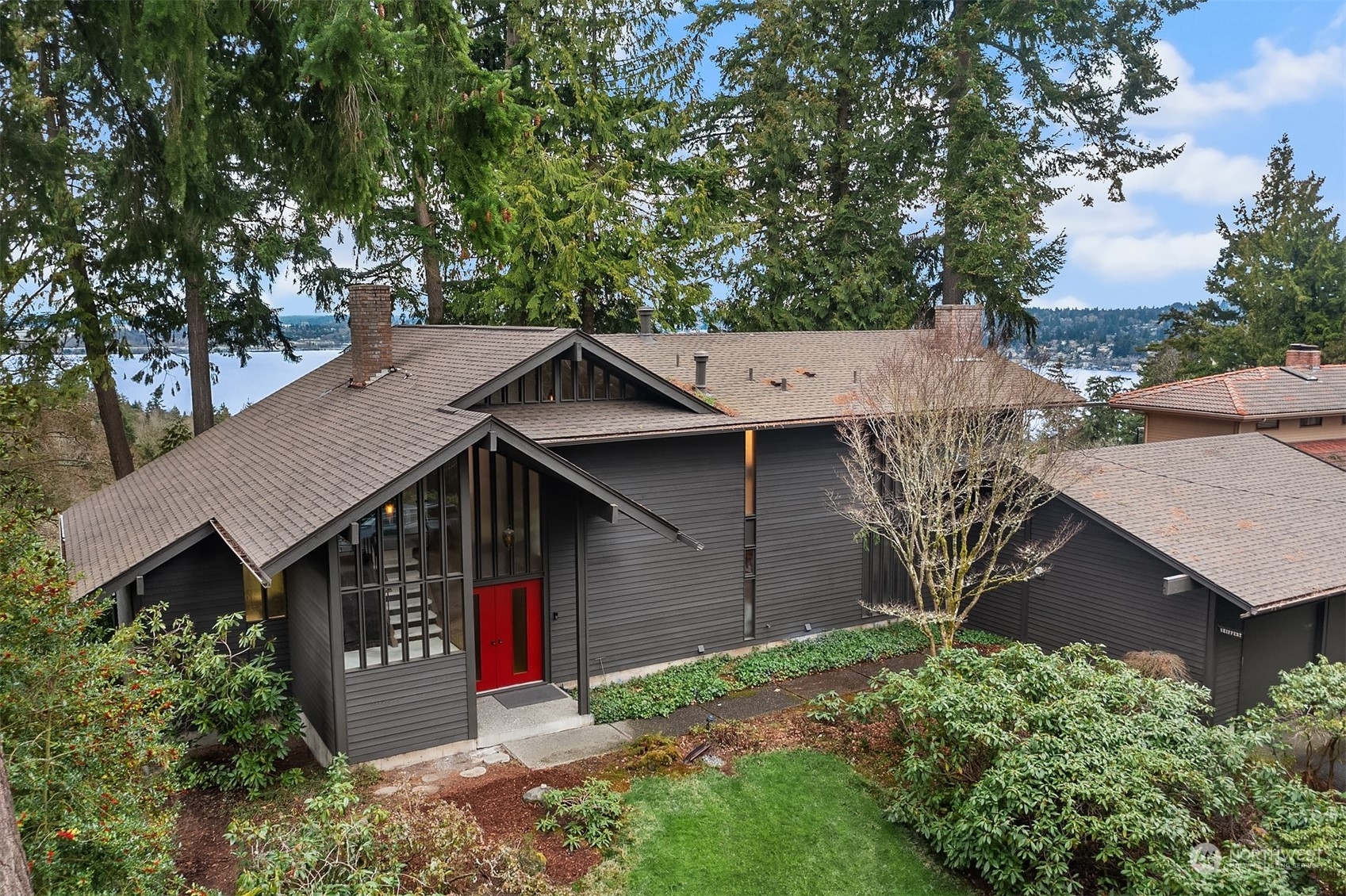 Property Photo:  6643 NE 132nd Street  WA 98034 