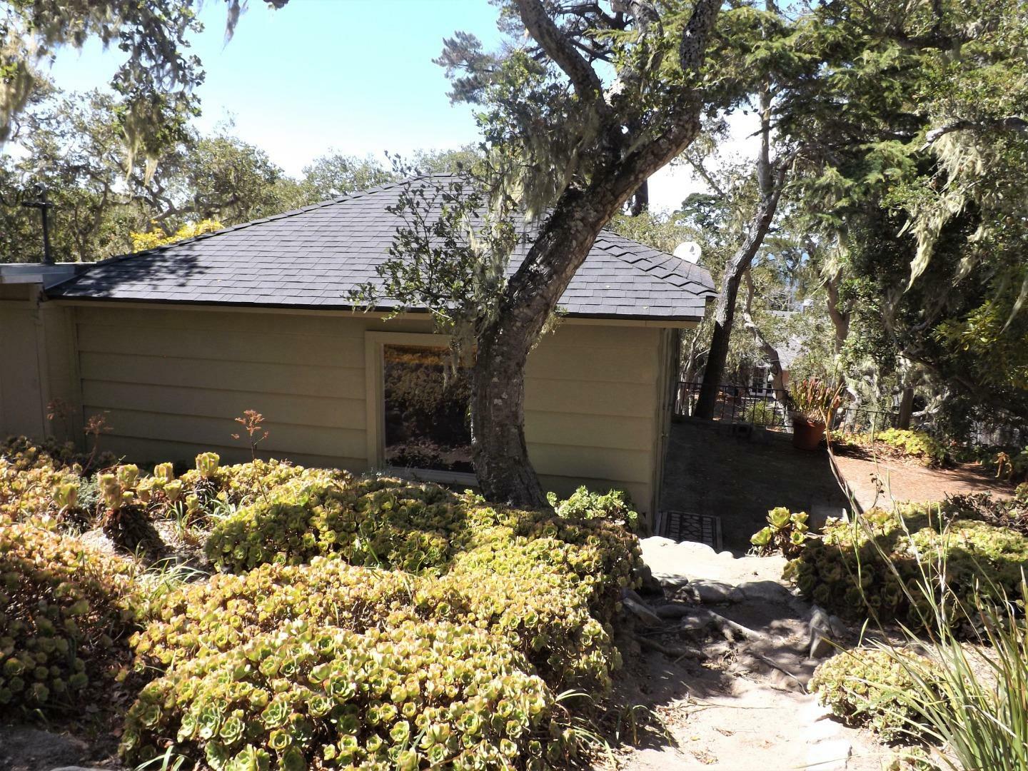 Property Photo:  125-A Cypress Way  CA 93923 