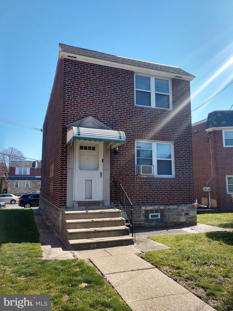 Property Photo:  7103 Oxford Avenue  PA 19111 