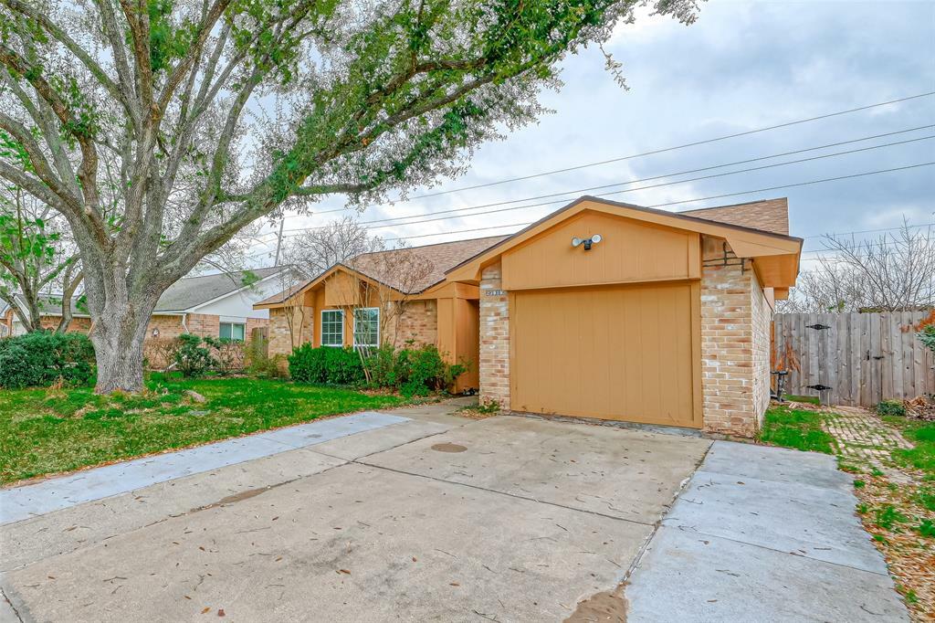 Property Photo:  23919 Silversmith Lane  TX 77493 