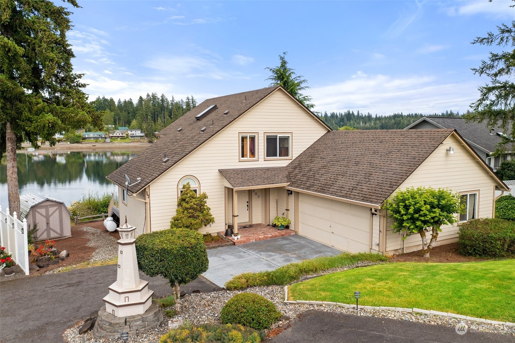 Property Photo:  17 SE Skookum View Drive  WA 98584 