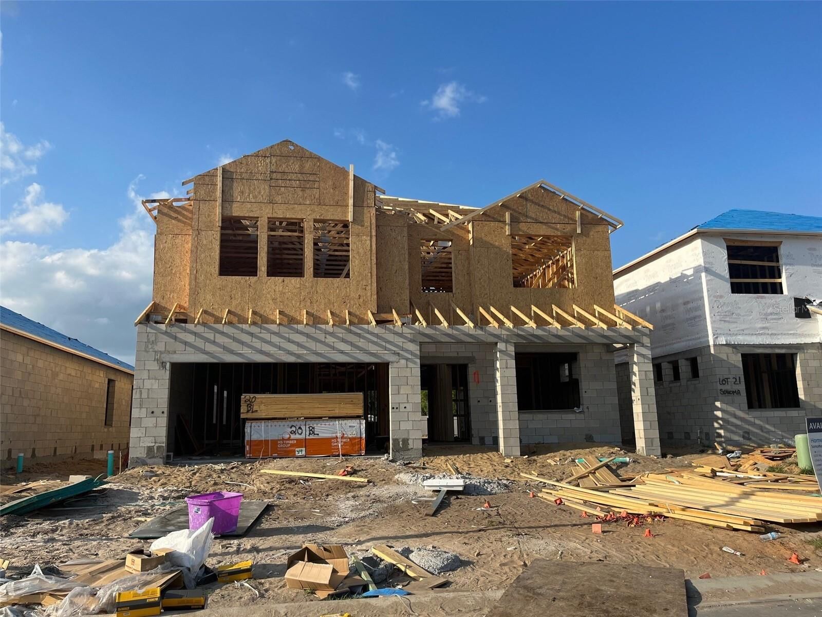 Property Photo:  5516 Mendenhall Place  FL 32771 