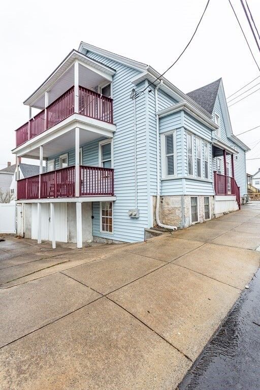 Property Photo:  124 Washington St  MA 02740 