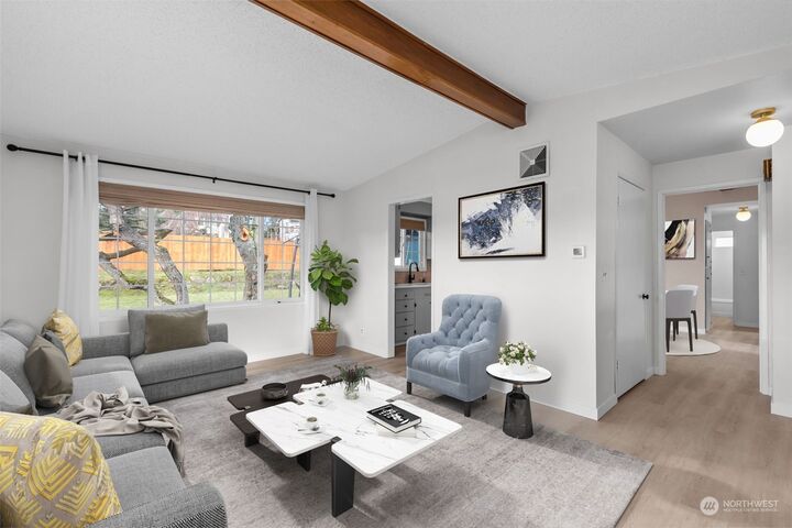 Property Photo: 6613 28th Avenue S WA 98108