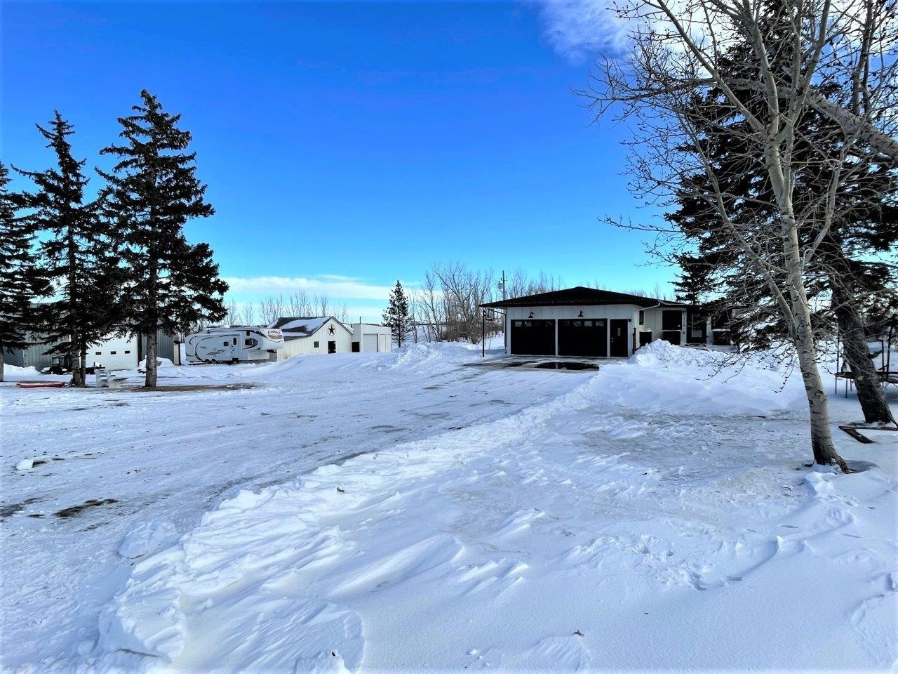 Property Photo: 14901 Hwy 83 S ND 58701