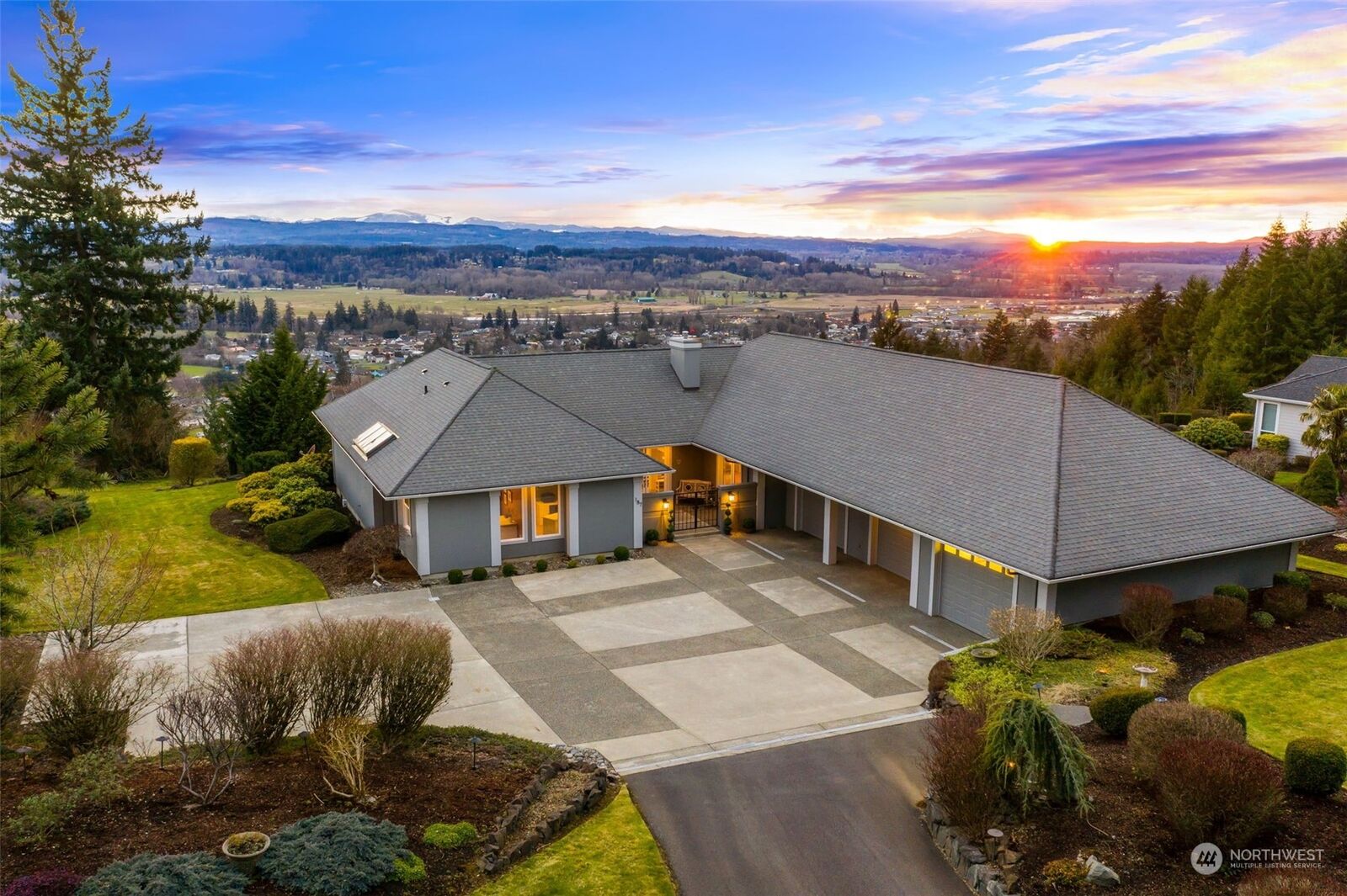 Property Photo: 187 Alderwood Drive WA 98532