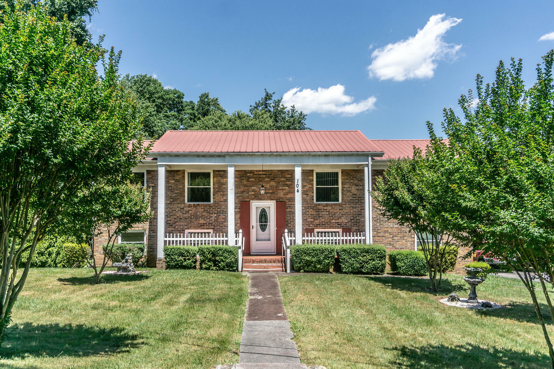 Property Photo:  104 Rainbow Circle  TN 37743 