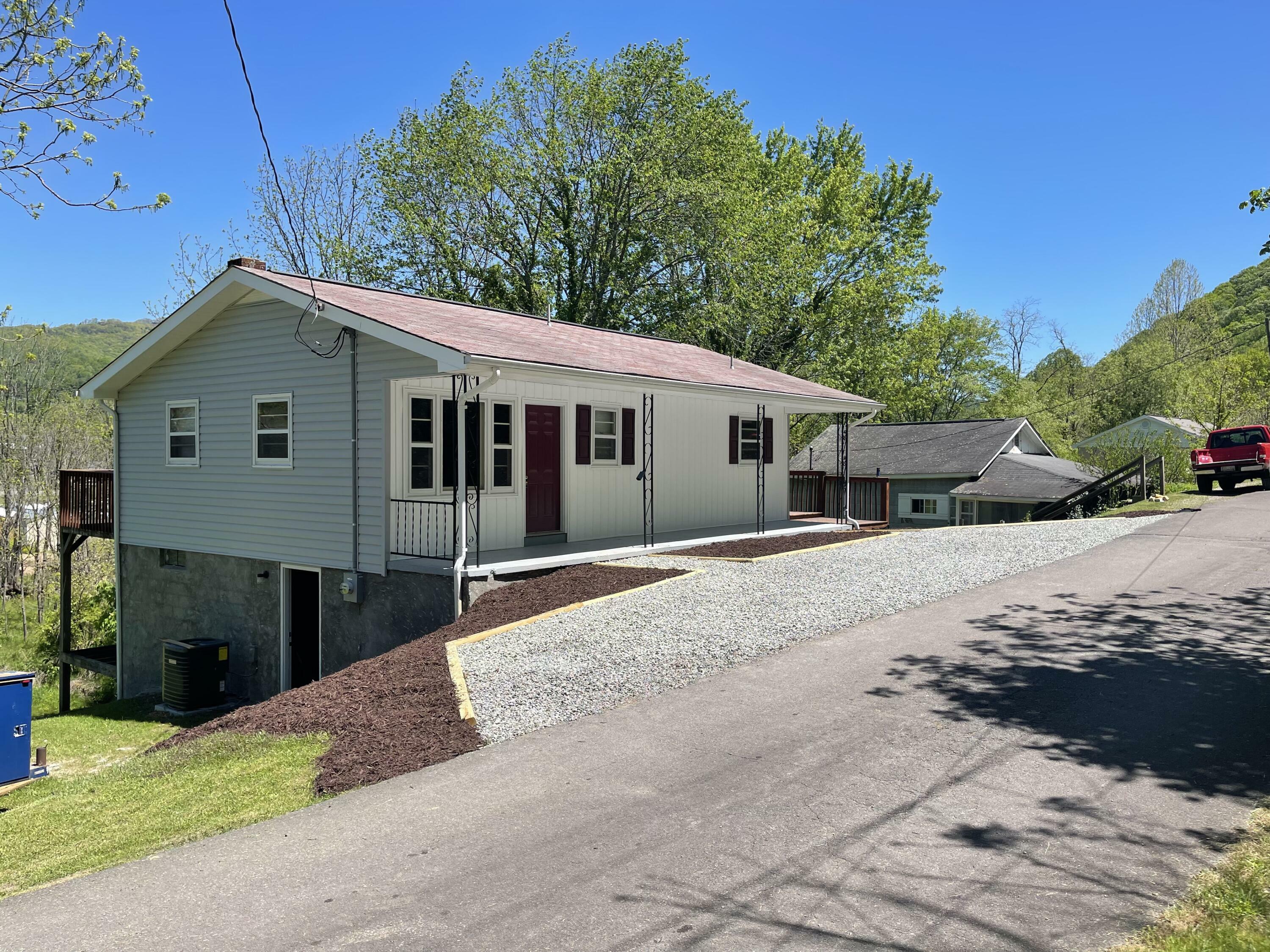 468 Atwood Street  Mountain City TN 37683 photo