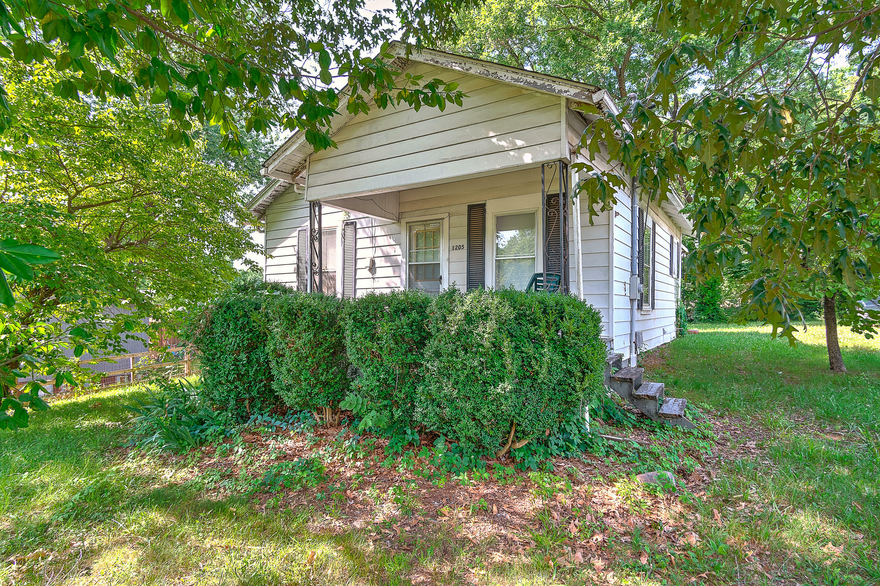 Property Photo:  1205 Lowell St. Street  TN 37601 