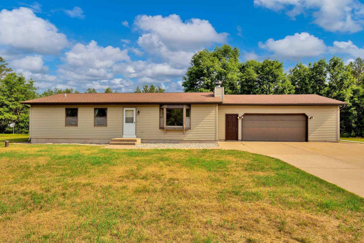 Property Photo:  6621 Evergreen Avenue  WI 54494 