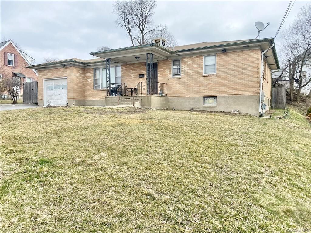 Property Photo: 26 Mandigo Place NY 12550