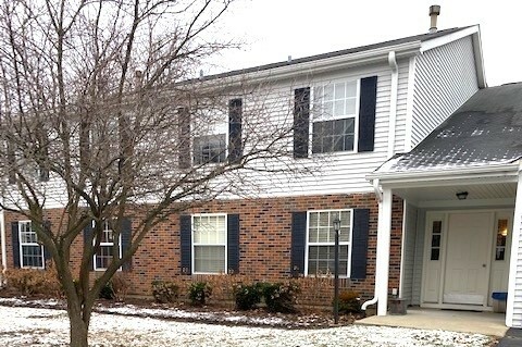 Property Photo:  373 Newport Lane C2  IL 60103 