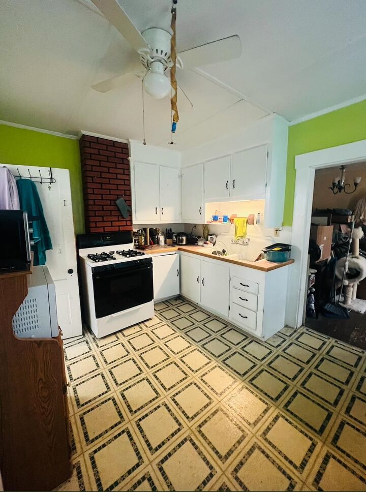 Property Photo:  66-68 Franklin Street  NH 03301 