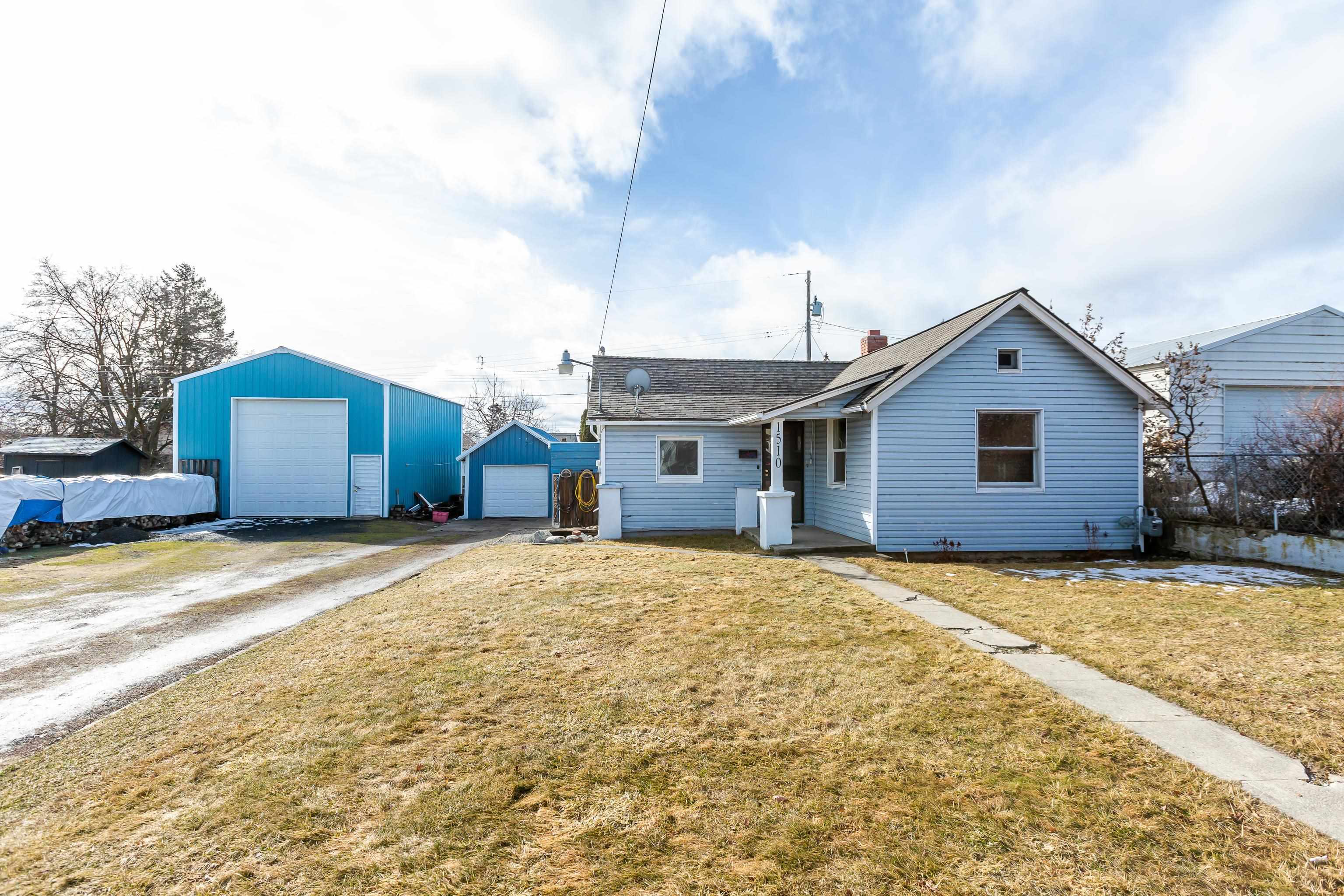 Property Photo: 1510 E Walton Ave WA 99207