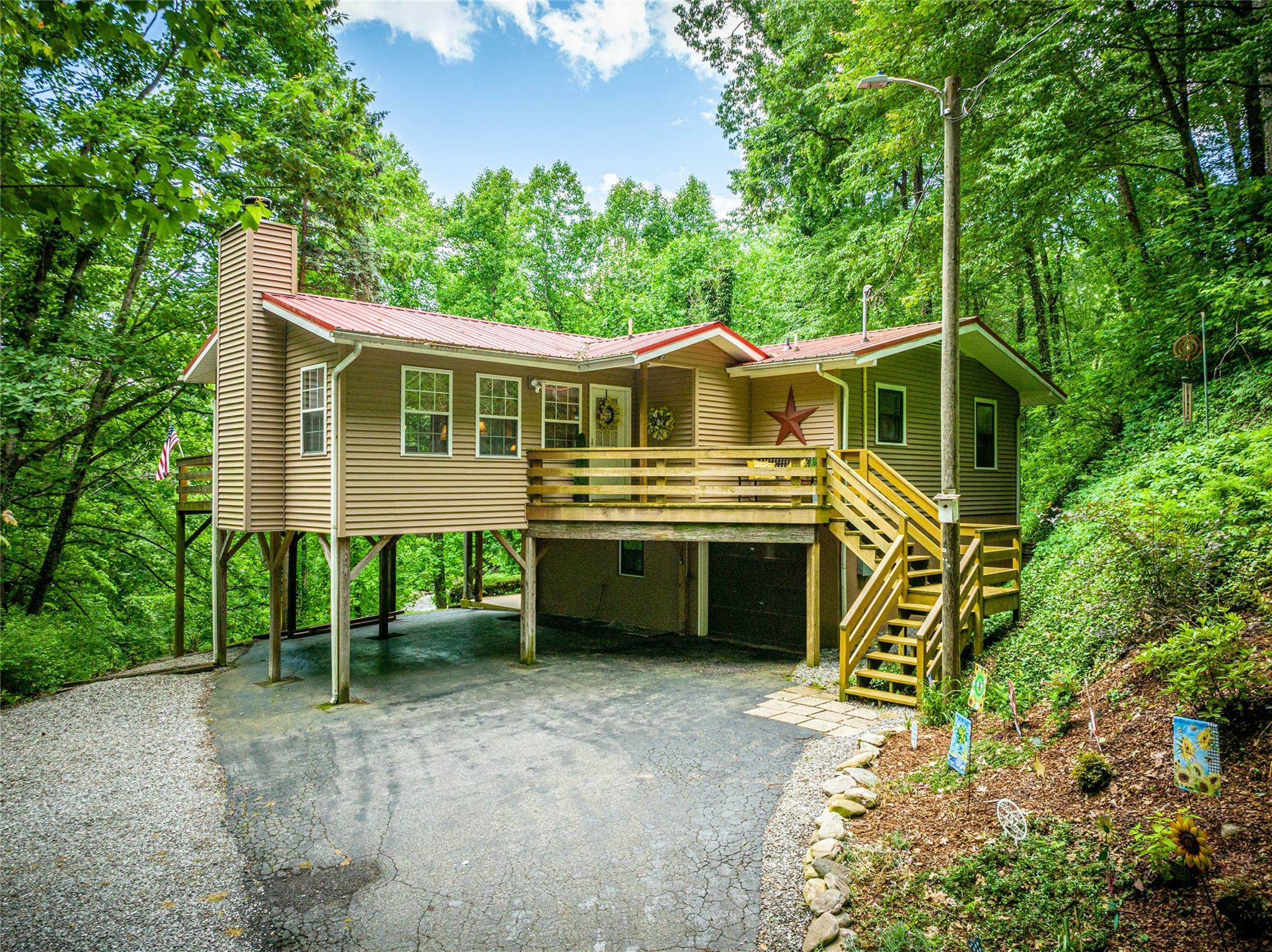 252 Cedar Drive  Maggie Valley NC 28751 photo