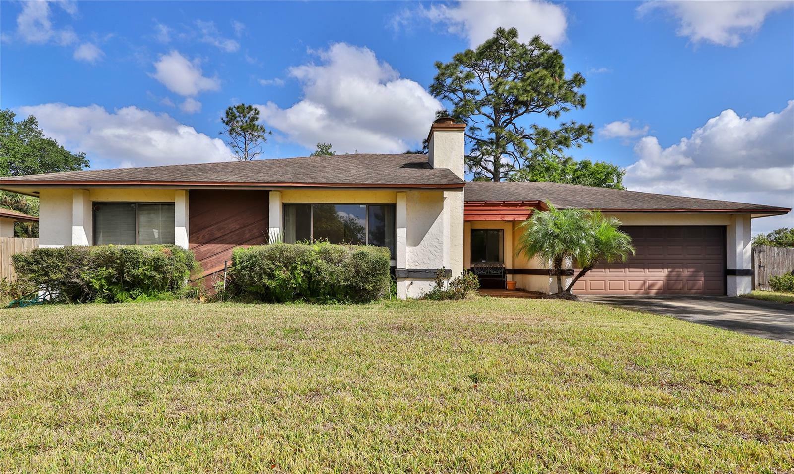 Property Photo: 8219 Imber Street FL 32825