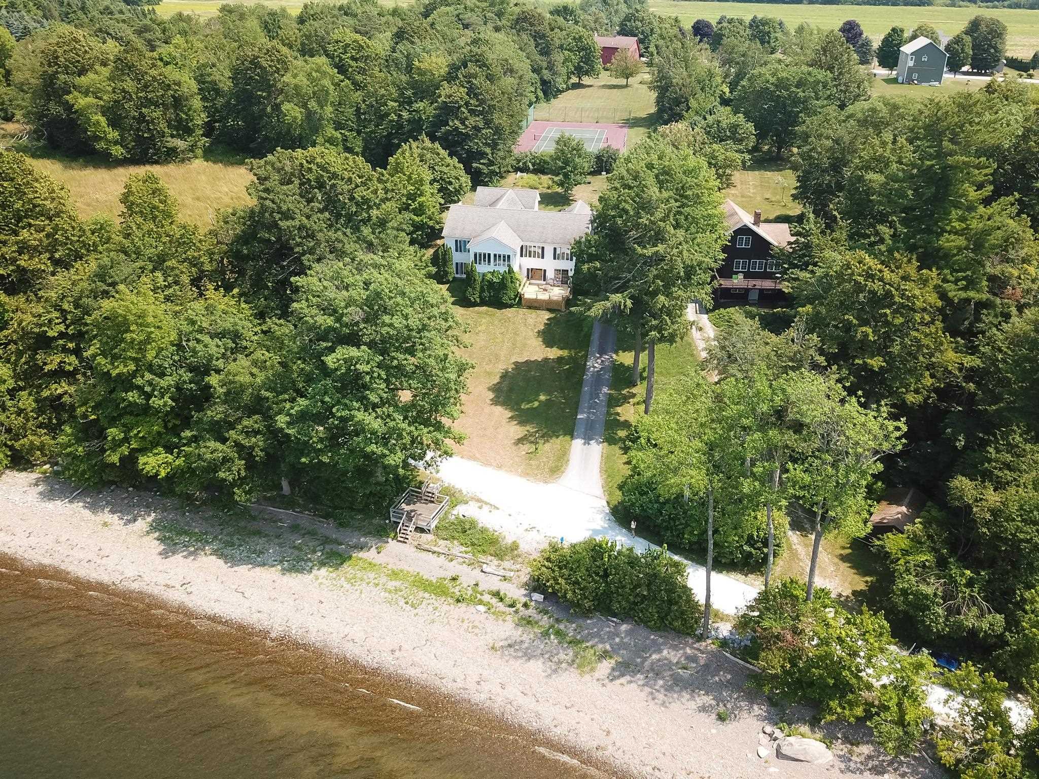 Property Photo:  206 Lighthouse Point Road  VT 05463 