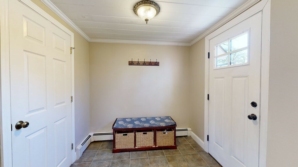 Property Photo: 5 Damon Street MA 01864