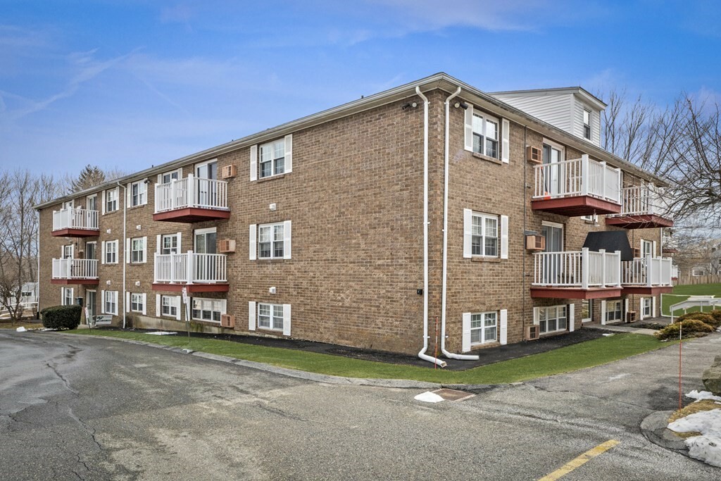 Property Photo: 2 Brown Ave 2-55 MA 01913