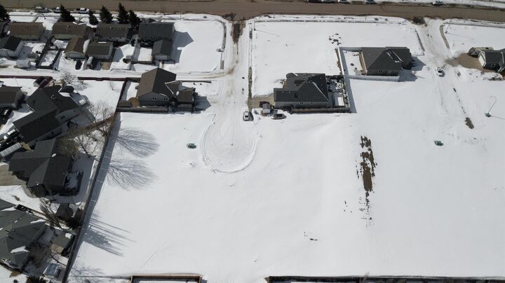 Property Photo: 7202 44 Avenue Close AB T4V 5E1