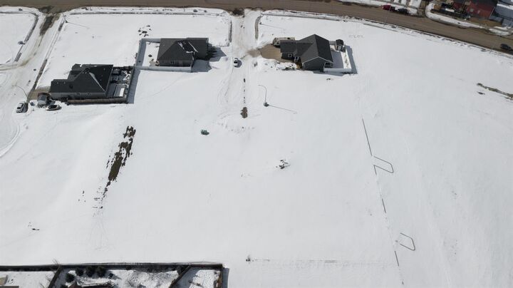 Property Photo: 7212 44 A Avenue Close AB T4V 5E2
