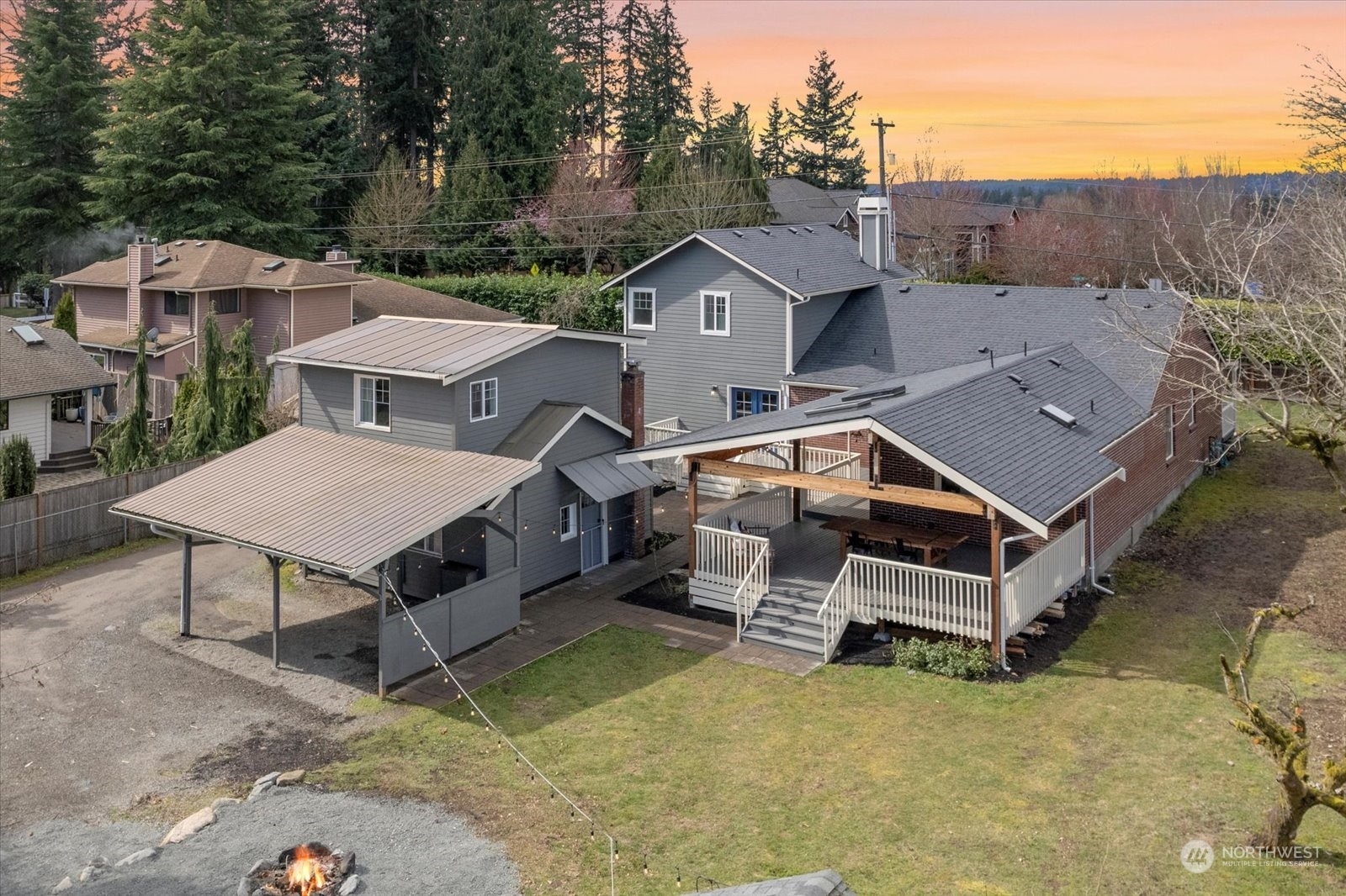 Property Photo:  24231 23rd Avenue SE  WA 98021 