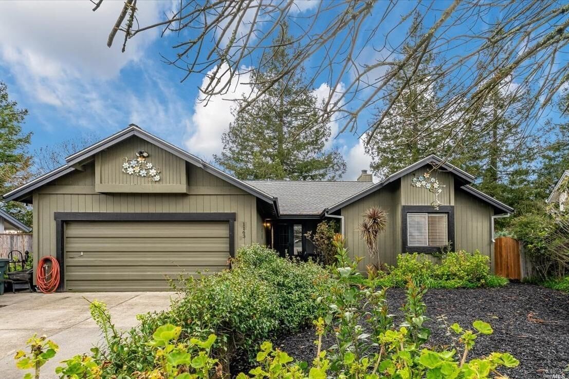 Property Photo:  1163 Tyne Court  CA 95401 