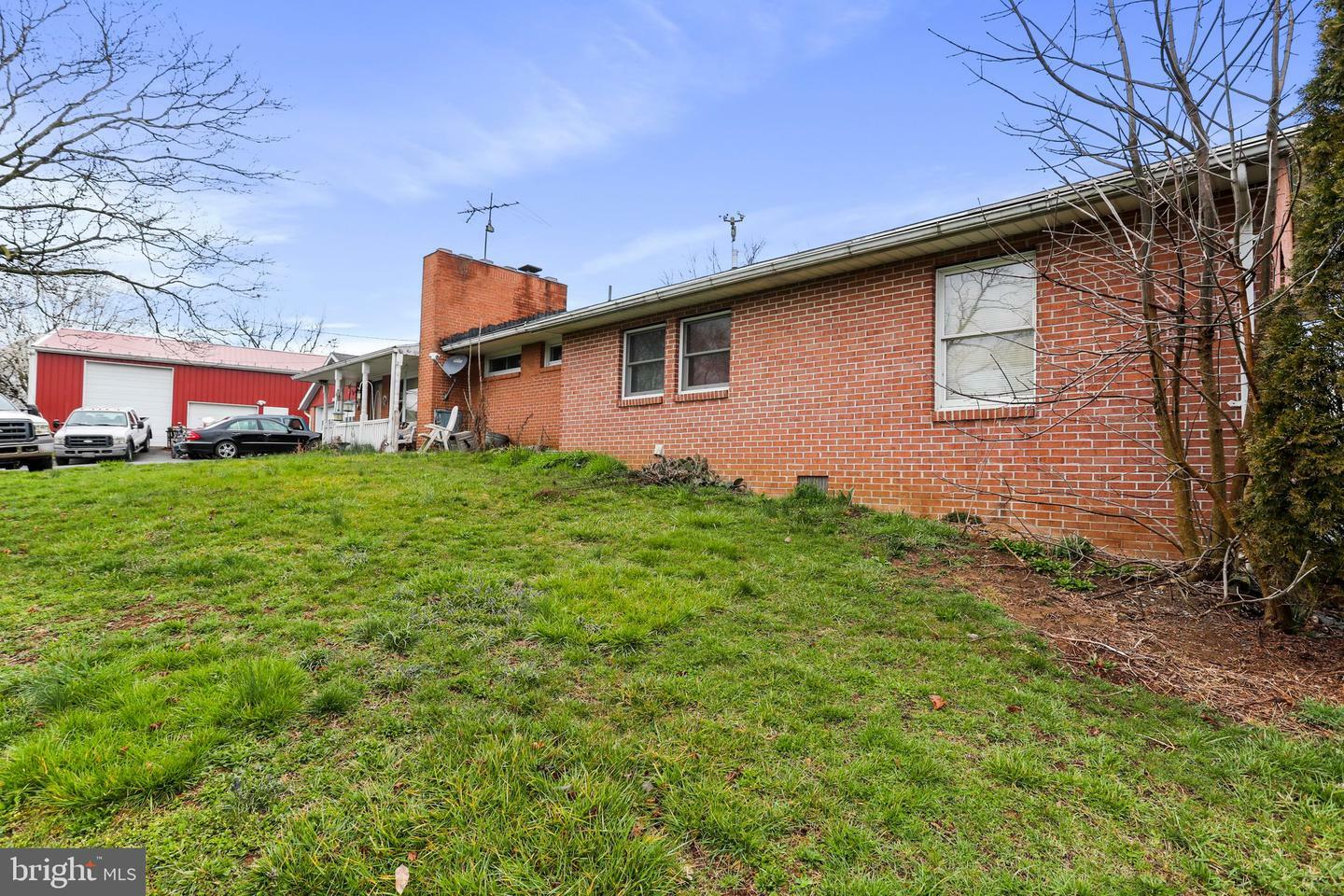 Property Photo:  13224 Greencastle Pike  MD 21740 