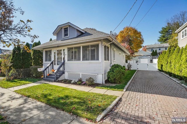 Property Photo: 14 Sunnyside Place NJ 07044