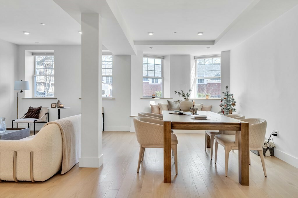 Property Photo: 118 Pleasant St B MA 02446