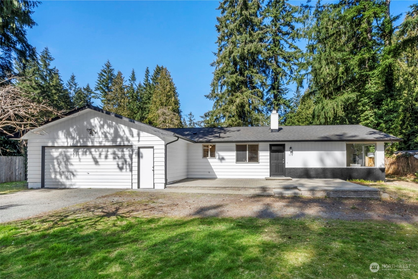 Property Photo:  119 Winesap Road  WA 98012 