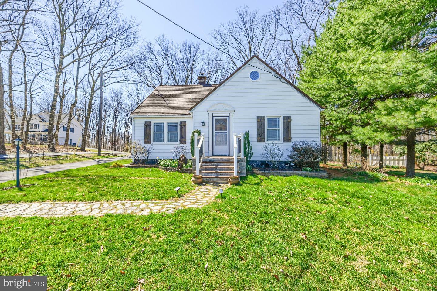 Property Photo:  639 Hook Road  MD 21157 