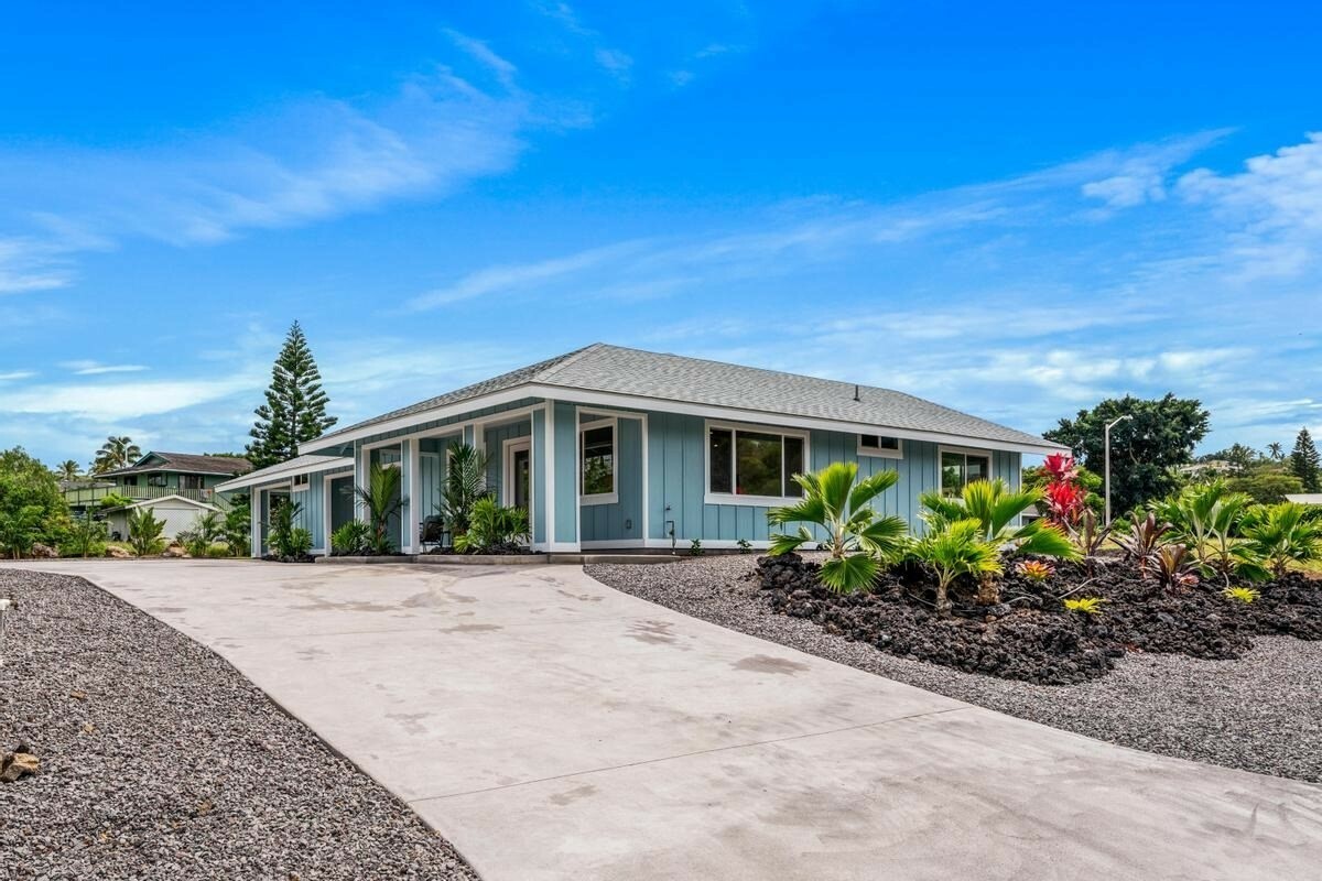 Property Photo:  68-1753 Puu Nui St  HI 96738 