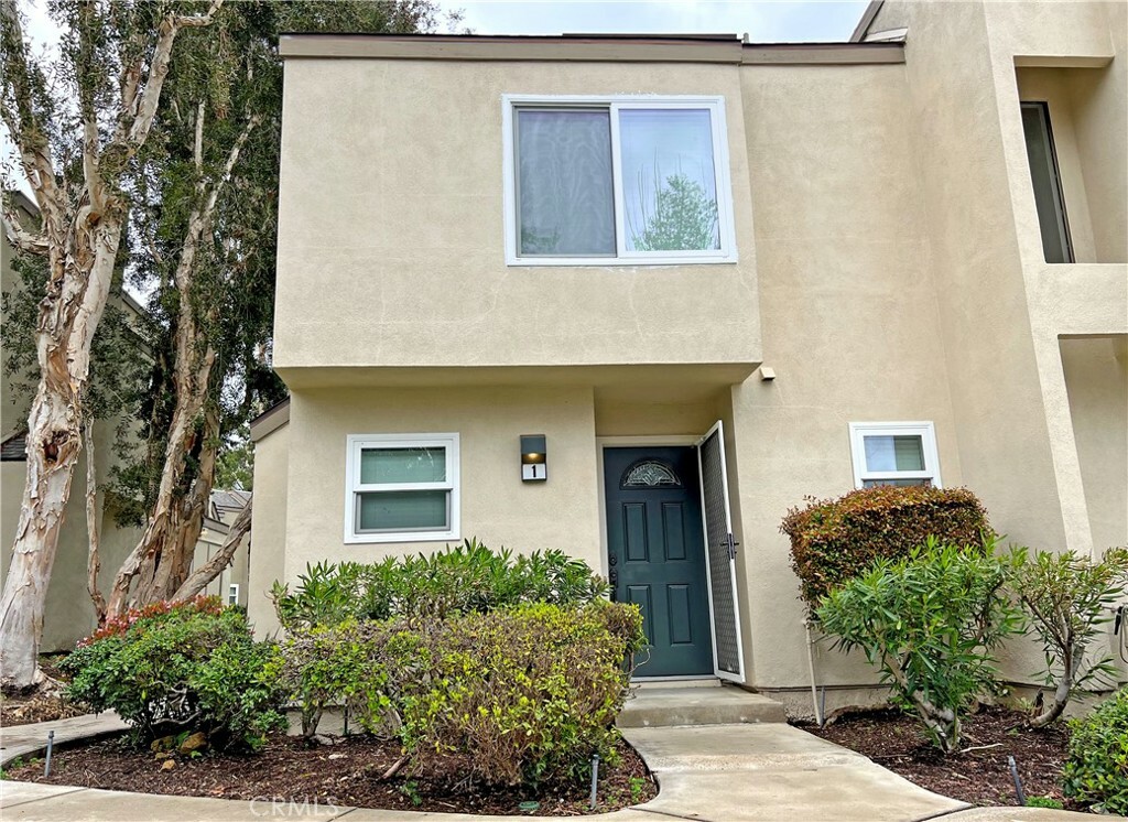 Property Photo:  5749 E Creekside Avenue 1  CA 92869 