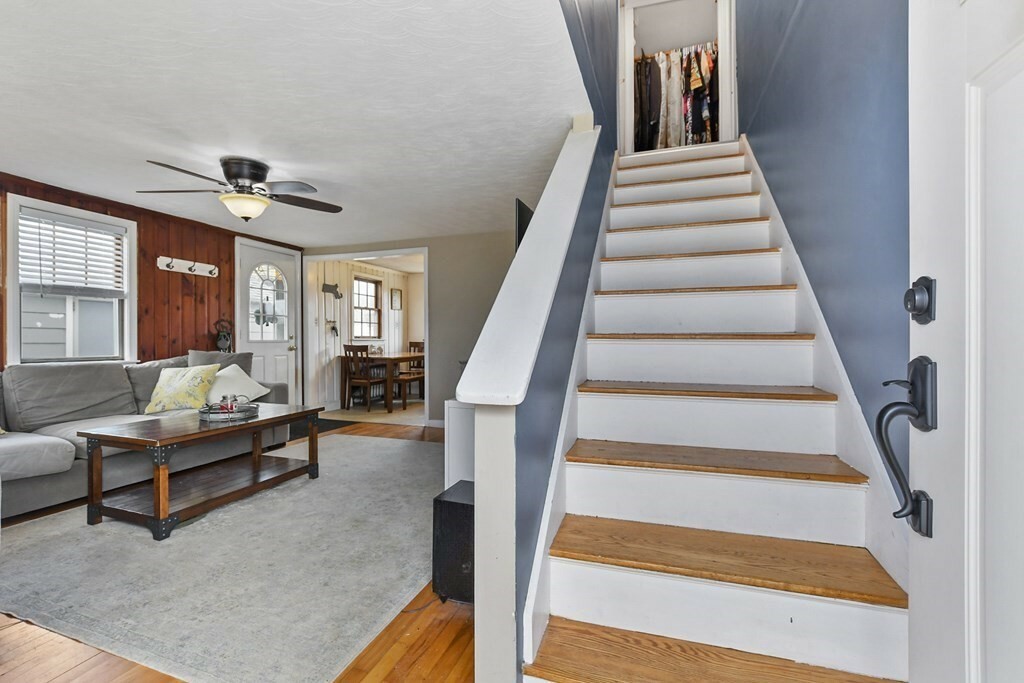 Property Photo:  3 Summit Terrace  MA 01960 