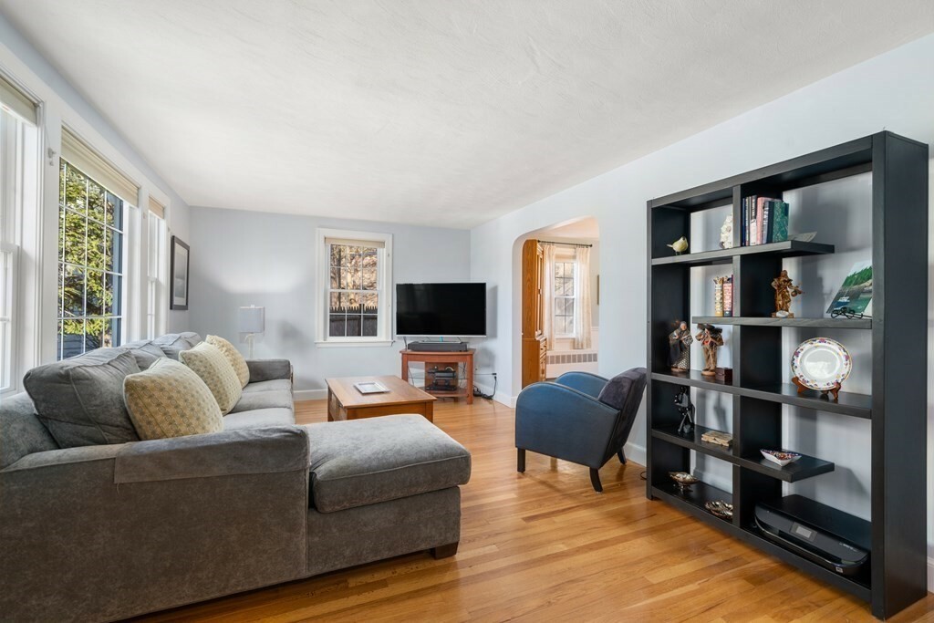 Property Photo:  8 Piedmont Rd  MA 02155 