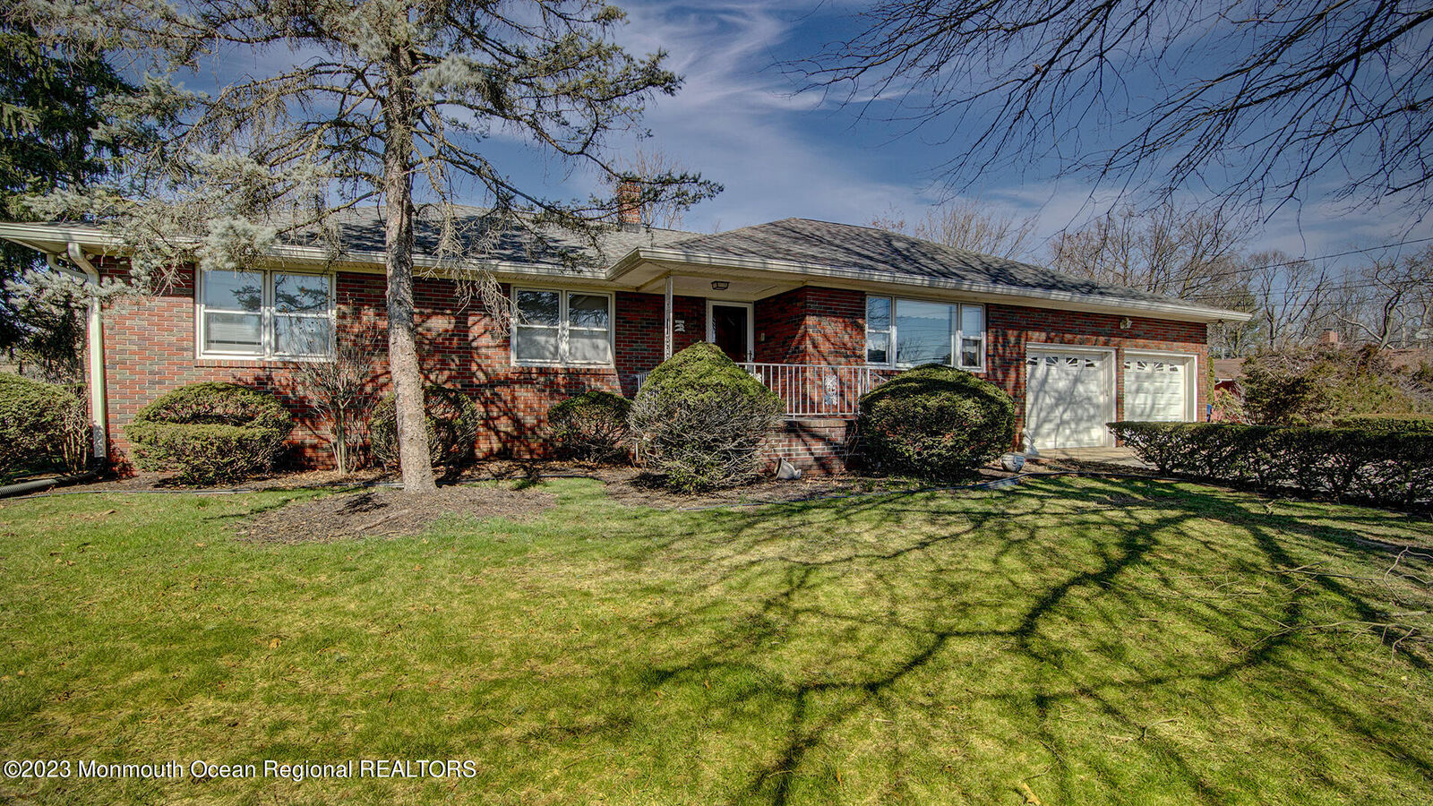 Property Photo:  1211 Iris Street  NJ 08902 