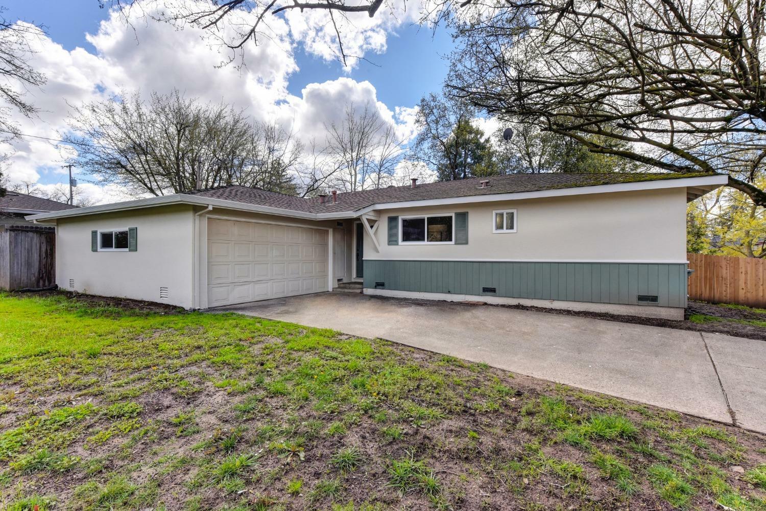 Property Photo:  4114 Horgan Way  CA 95821 