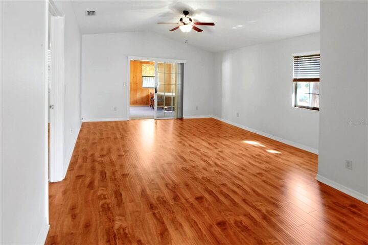 Property Photo:  10 Ginger Circle  FL 34748 