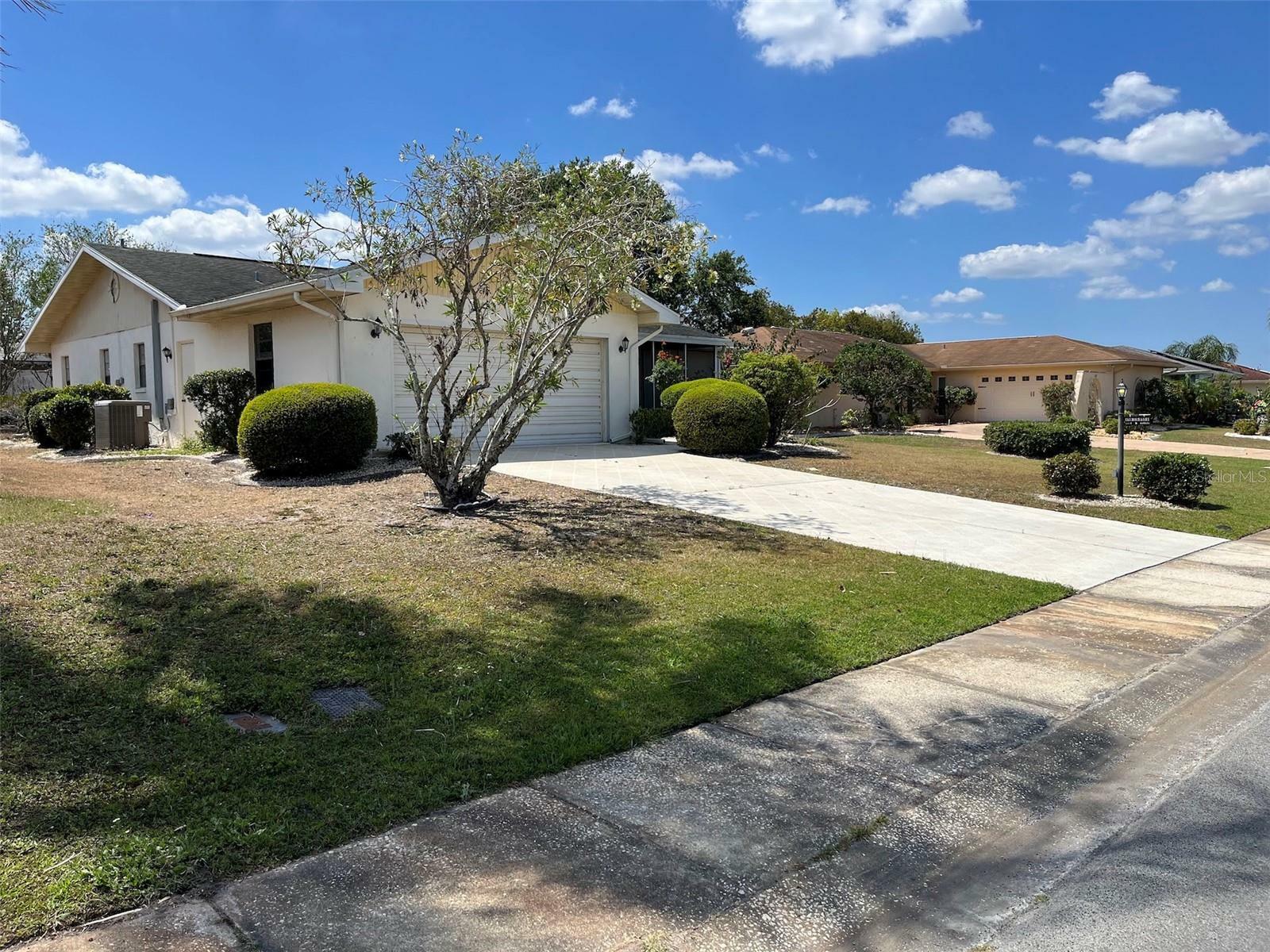 Property Photo:  636 Fort Duquesna Drive  FL 33573 