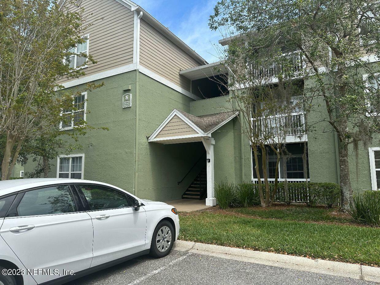 Property Photo:  7701 Timberlin Park Boulevard 813  FL 32256 