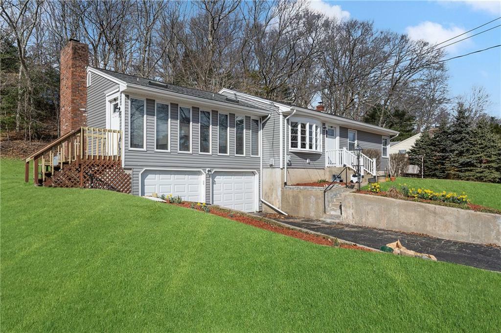 Property Photo: 152 Blackrock Rd RI 02816