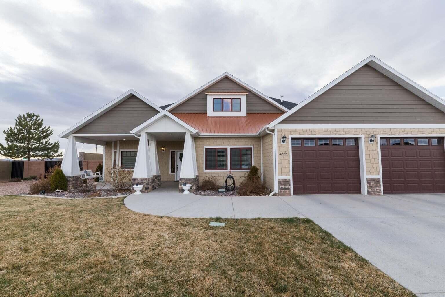 Property Photo:  3865 N Native Dancer Drive Dr N  UT 84721