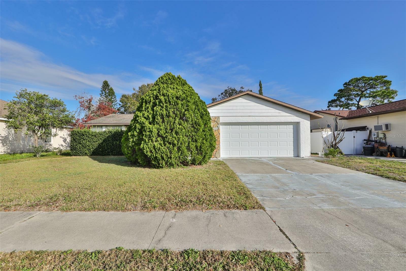 Property Photo:  3133 Salton Street  FL 34691 