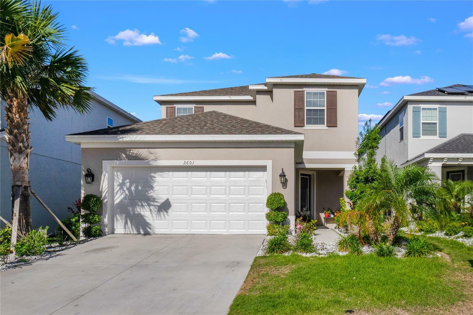 Property Photo:  2601 Pinnacle Lane  FL 34711 