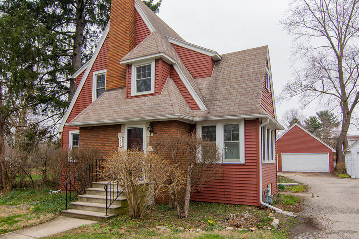 1639 Broadway  Niles MI 49120 photo